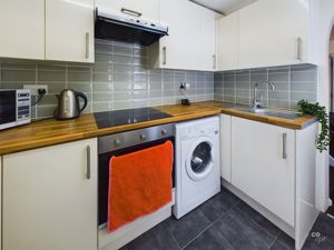 Photo 13- click for photo gallery